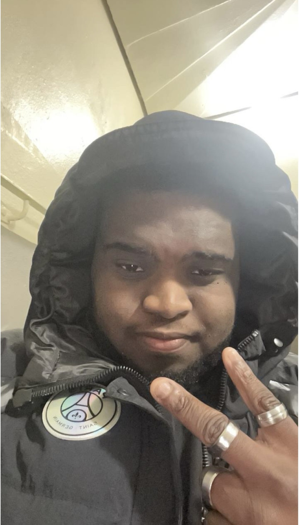 Profil de Ababacar, 21 ans, Escort Gay Suisse à Murzelen