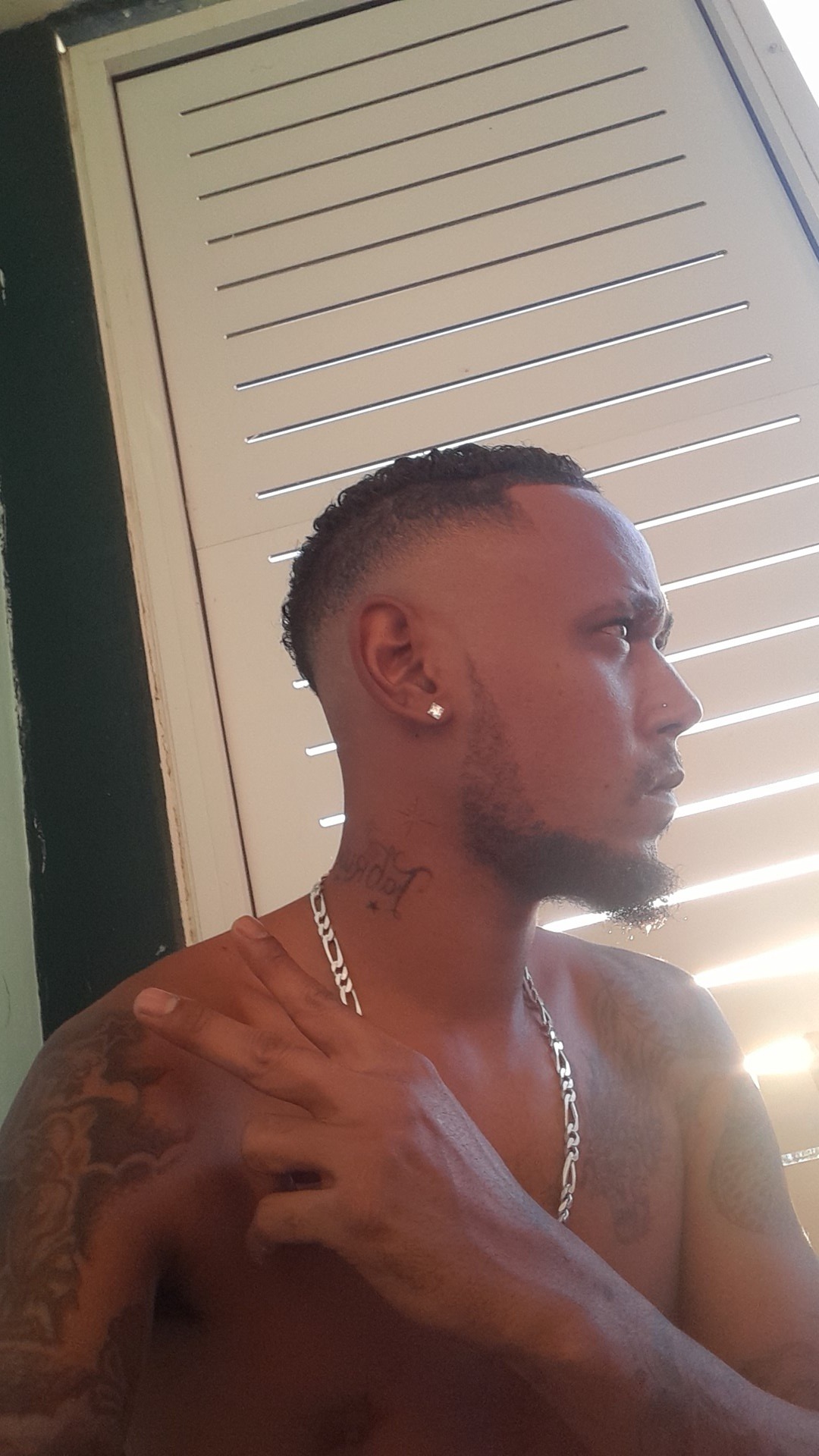 Profil de Gregg, 31 ans, Escort Gay Suisse à Aeschau