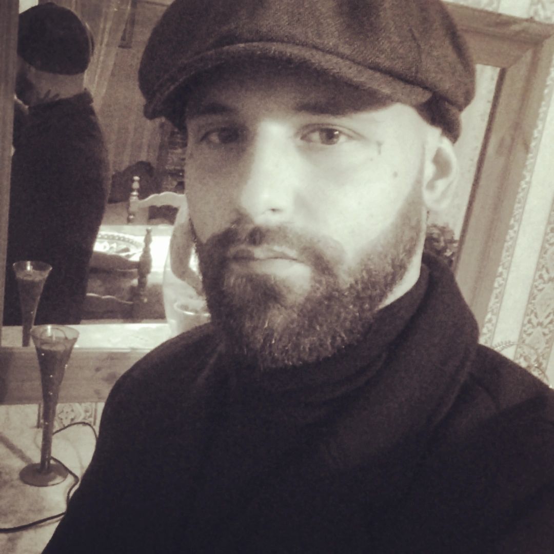Profil de Quorentin, 35 ans, Escort Gay Suisse à Farnern