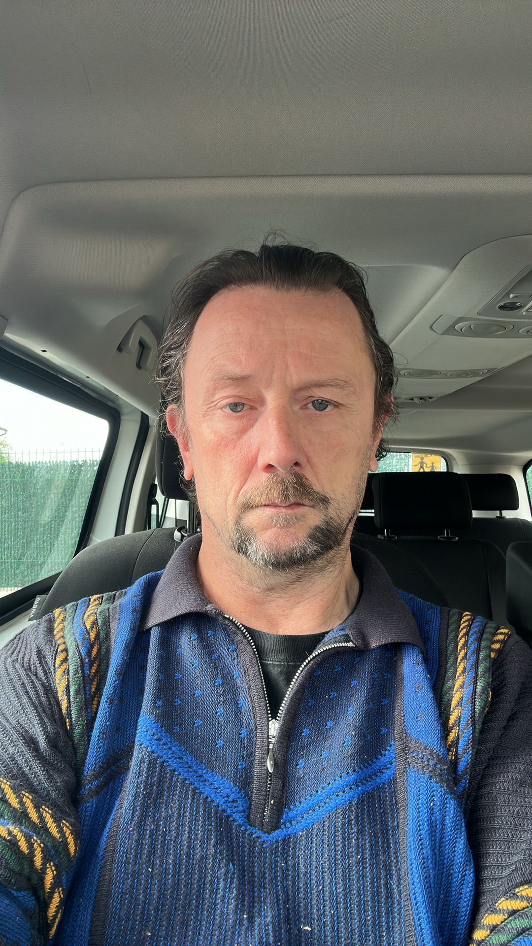 Profil de Loris, 55 ans, Escort Gay Suisse à Ladir