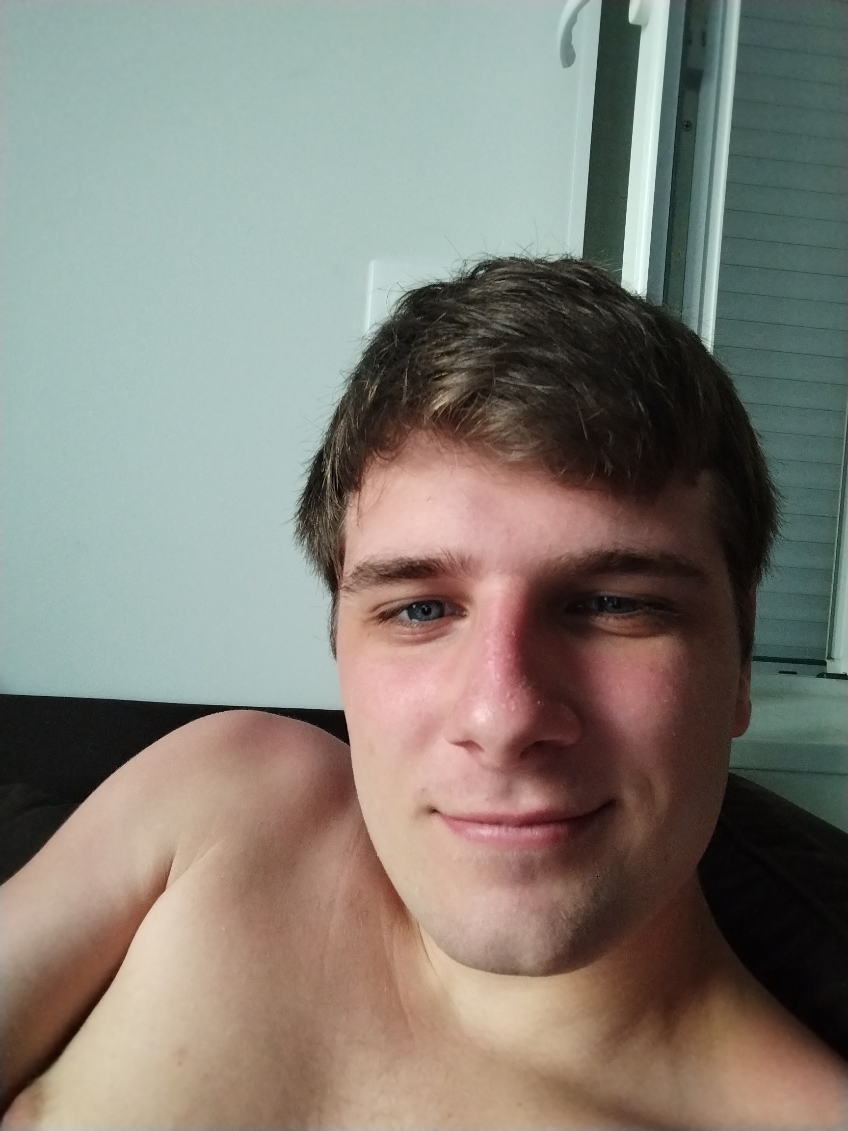 Profil de Rija, 24 ans, Escort Gay Suisse à Nottwil