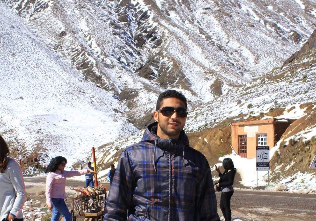 Profil de Eddine, 34 ans, Escort Gay Suisse à Vairano