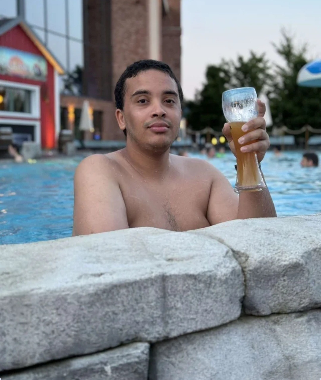 Profil de Tenzin, 23 ans, Escort Gay Suisse à Rennaz