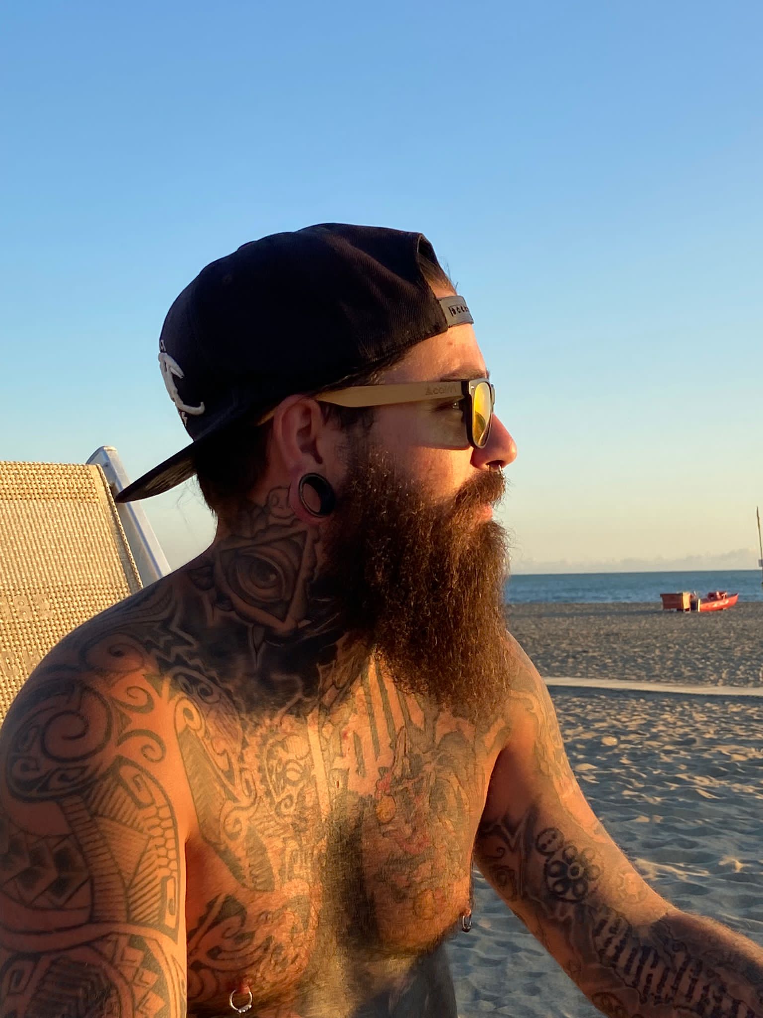 Profil de Maike, 33 ans, Escort Gay Suisse à Farnern