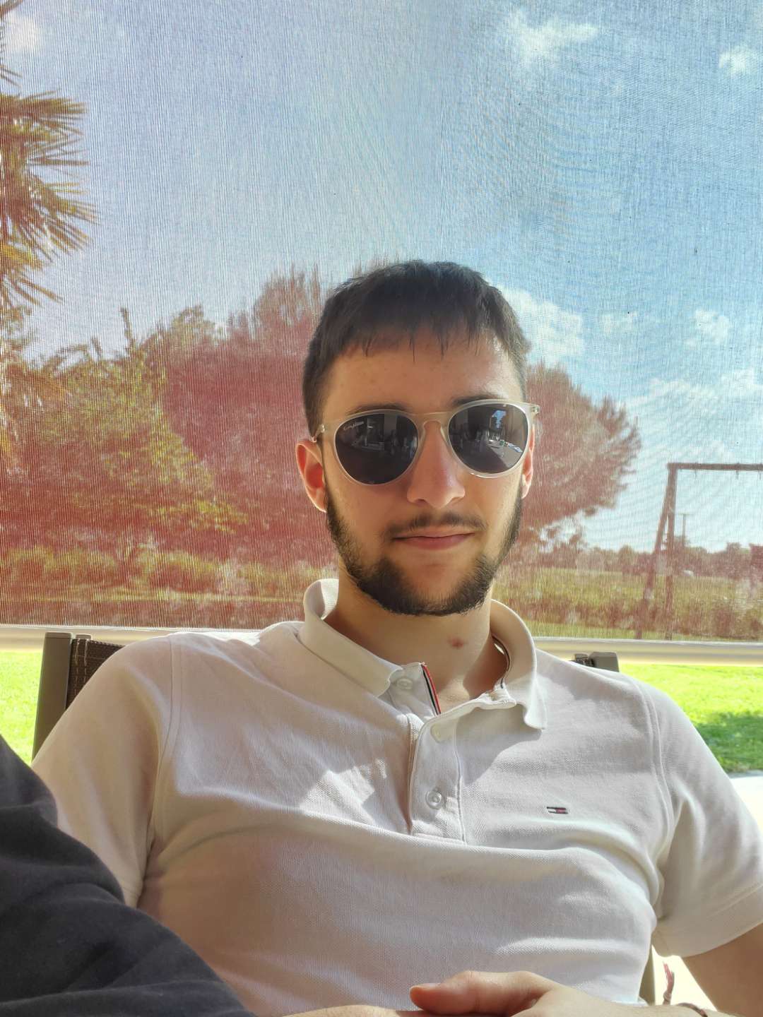 Profil de Rafik, 20 ans, Escort Gay Suisse à Aubonne