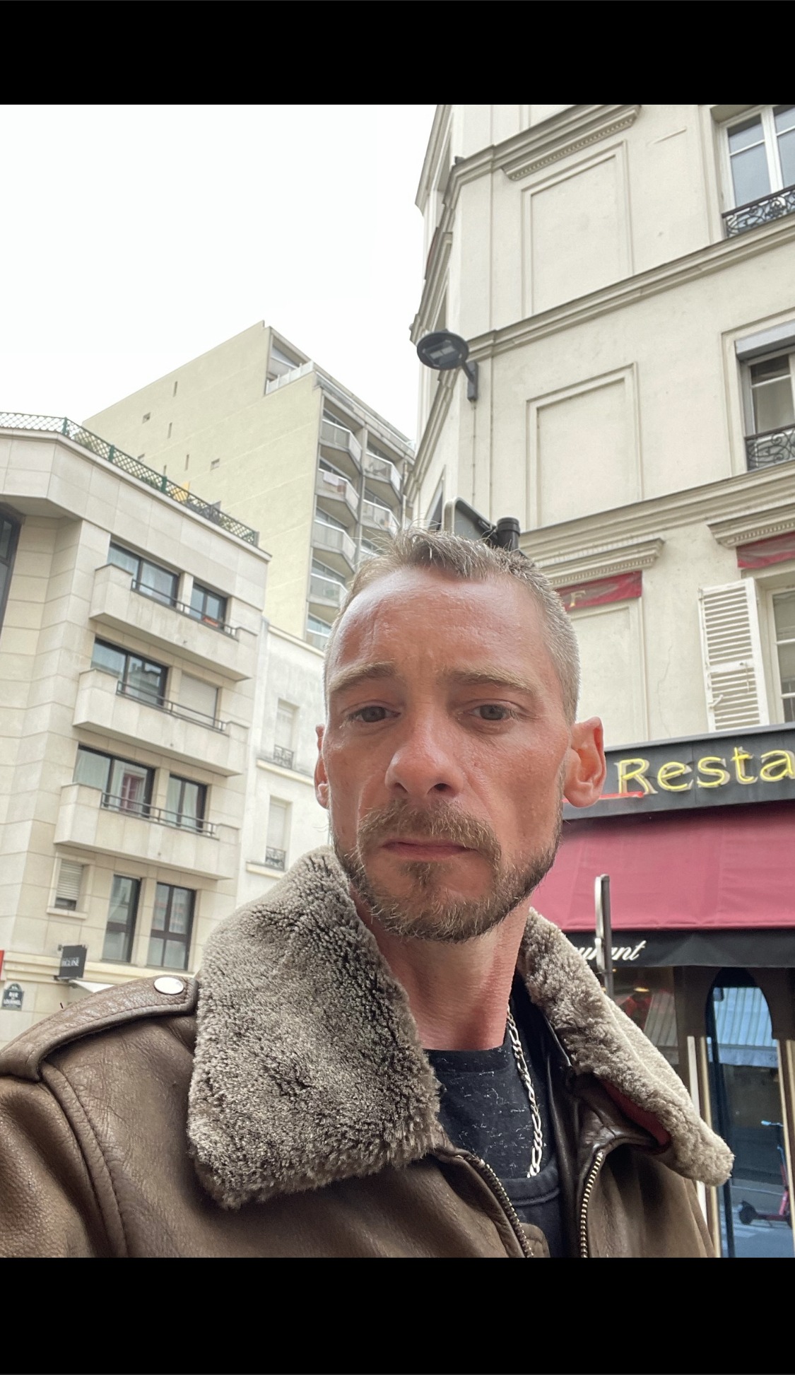 Profil de Amar, 40 ans, Escort Gay Suisse à Brienzwiler