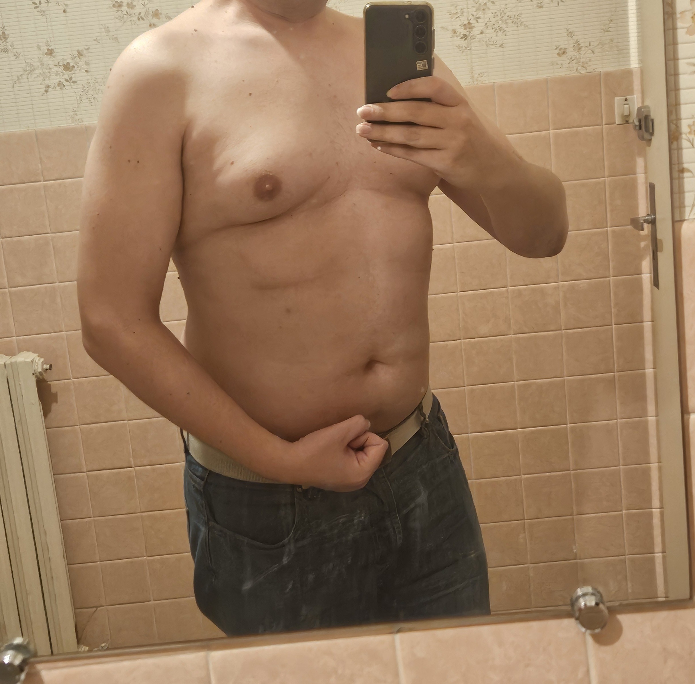 Profil de Jessym, 41 ans, Escort Gay Suisse à Weesen