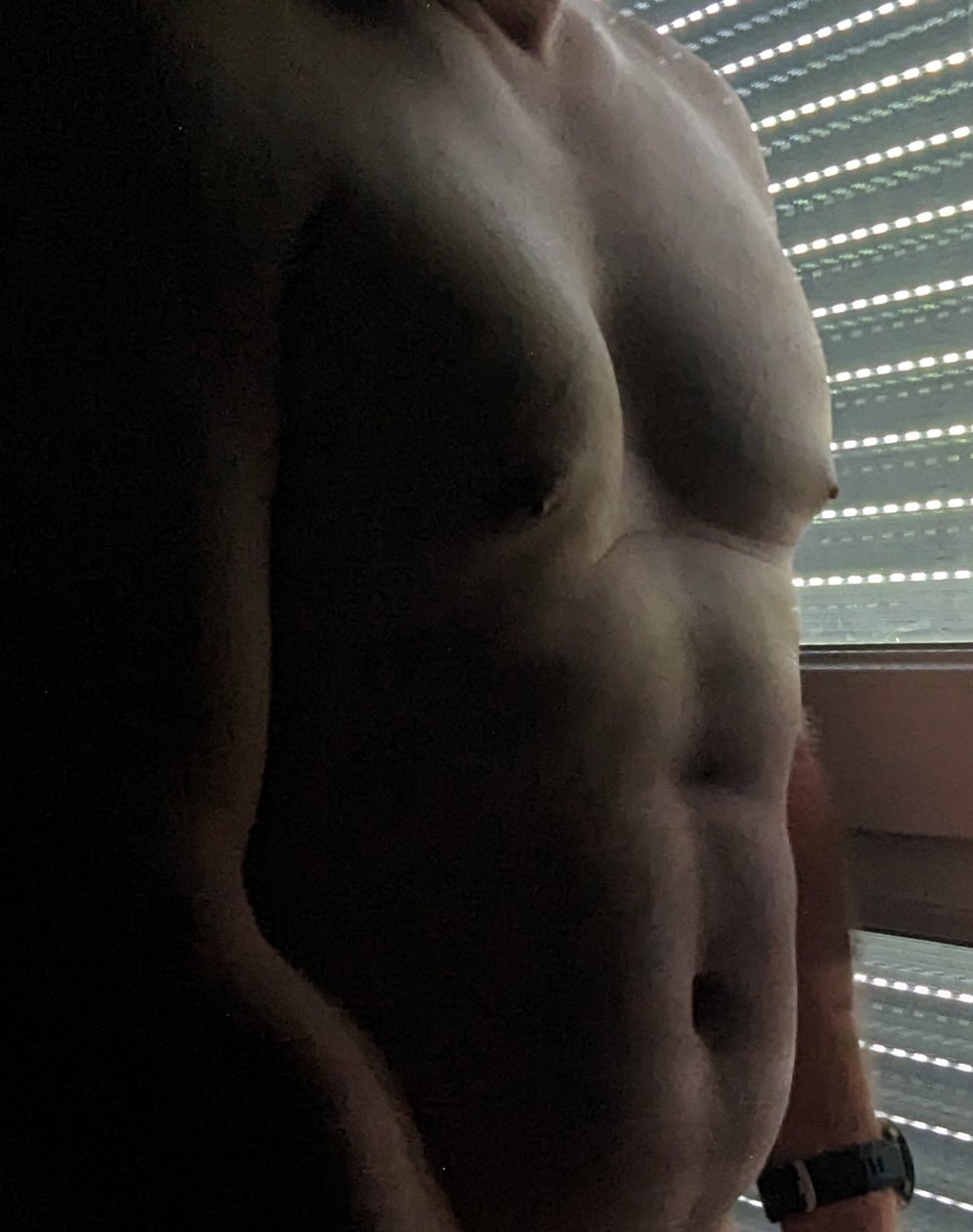 Profil de Ayden, 43 ans, Escort Gay Suisse à Isone