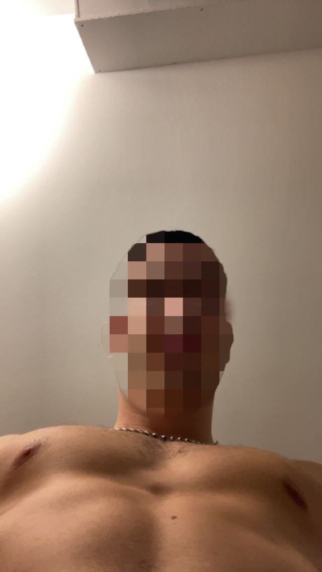 Profil de Vitaly, 25 ans, Escort Gay Suisse à La Croix-de-Rozon