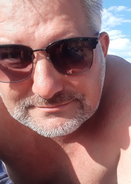 Profil de Jonhatan, 51 ans, Escort Gay Suisse à Konolfingen