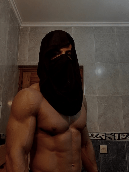 Profil de Adin, 22 ans, Escort Gay Suisse à Meikirch