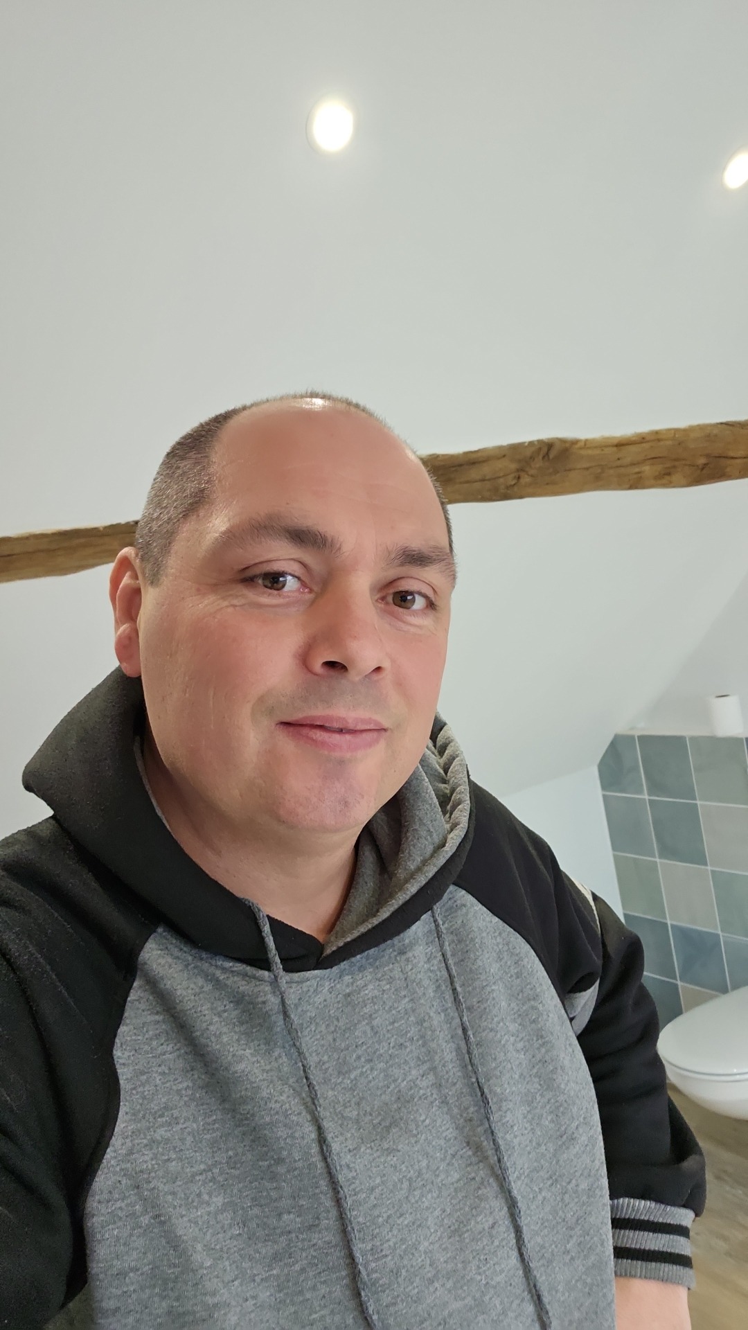 Profil de Abdelkhader, 45 ans, Escort Gay Suisse à Vicques