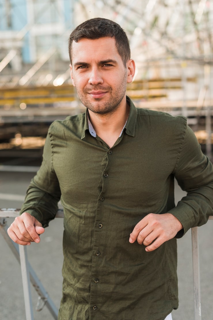 Profil de Mathieux, 37 ans, Escort Gay Suisse à Riemenstalden
