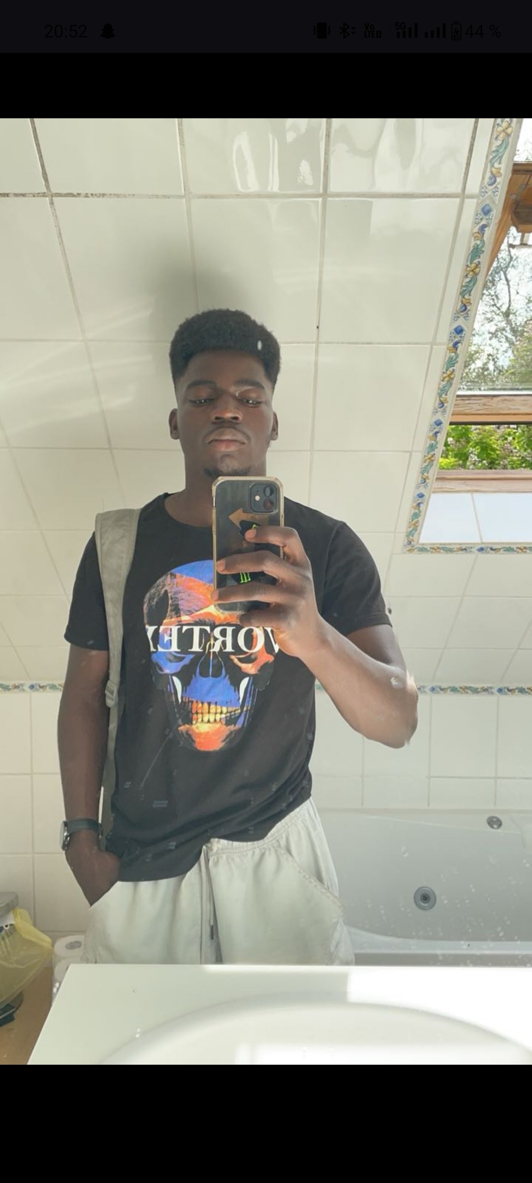 Profil de Sullyvan, 27 ans, Escort Gay Suisse à Suscévaz