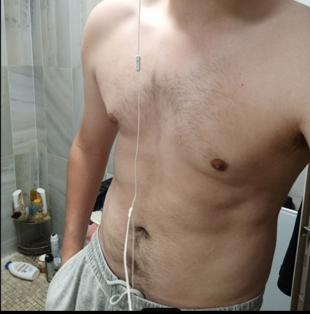 Profil de Sofyann, 23 ans, Escort Gay Suisse à Cauco
