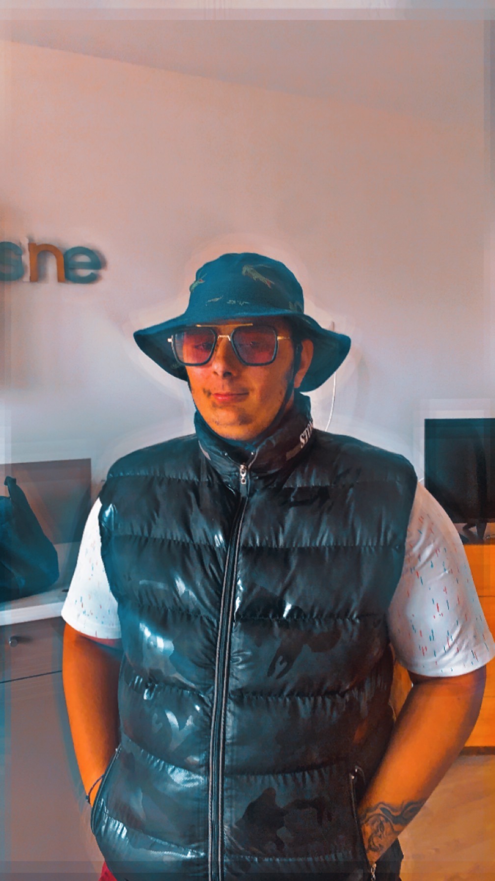 Profil de Richelet, 22 ans, Escort Gay Suisse à Cagiallo