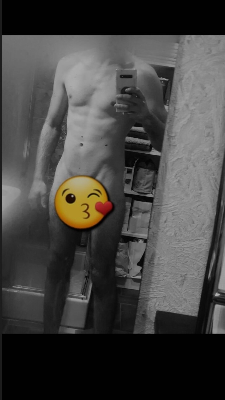 Profil de Banfa, 27 ans, Escort Gay Suisse à Leysin