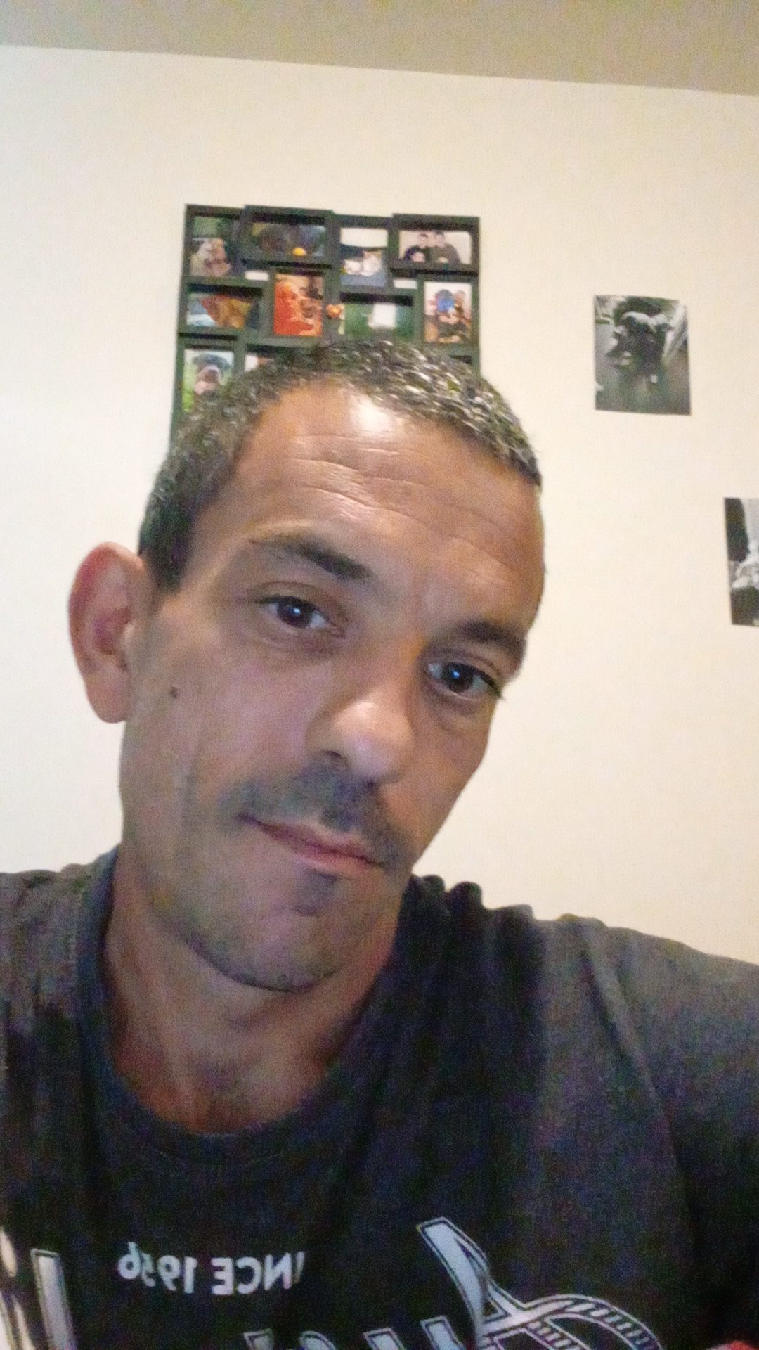 Profil de Kahys, 40 ans, Escort Gay Suisse à Concise
