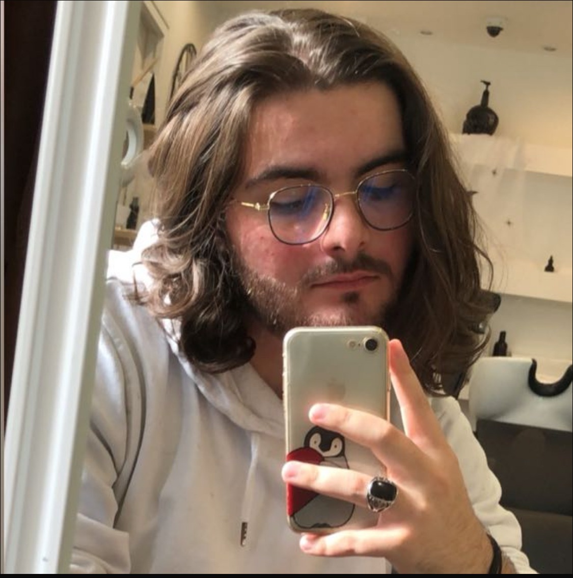 Profil de Alseny, 19 ans, Escort Gay Suisse à Couvet