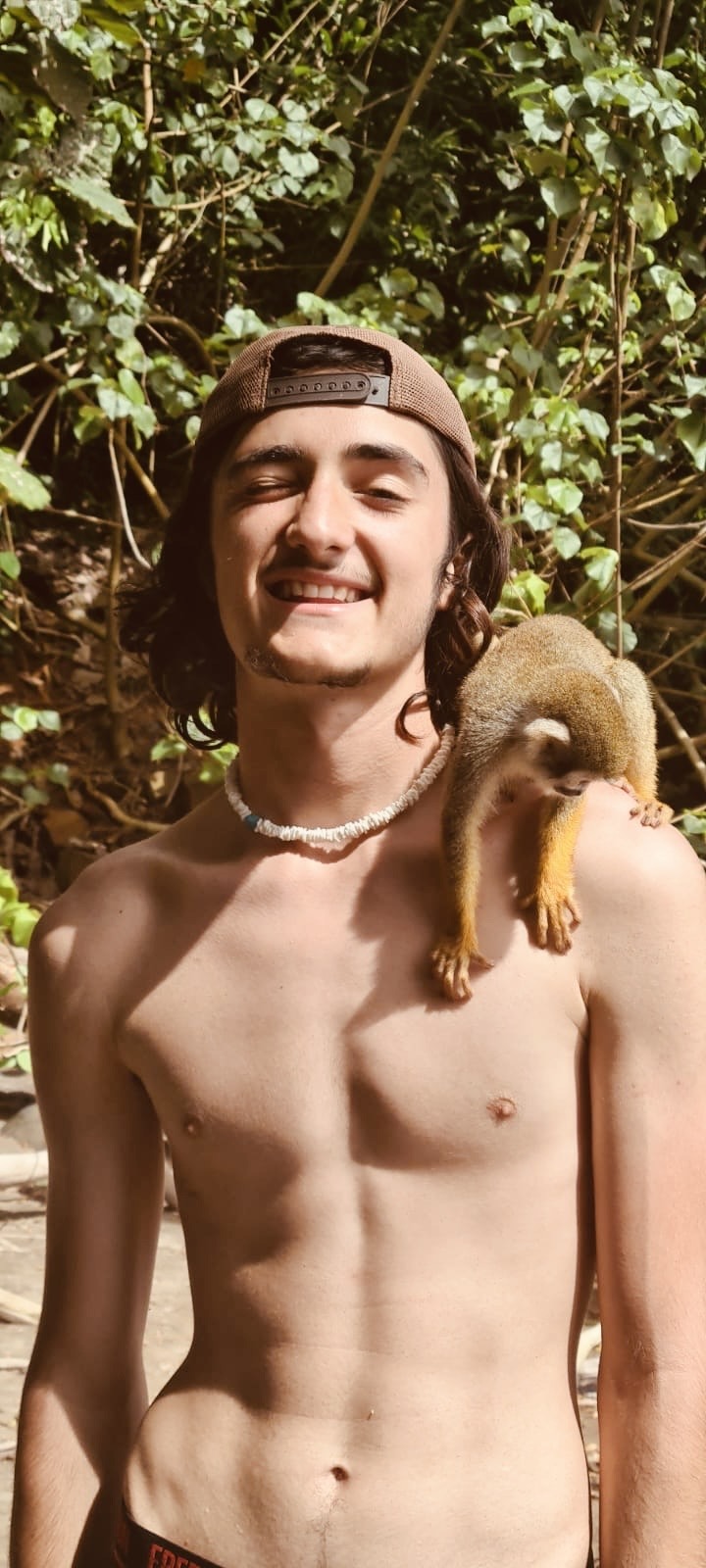 Profil de Zion, 19 ans, Escort Gay Suisse à Montavon