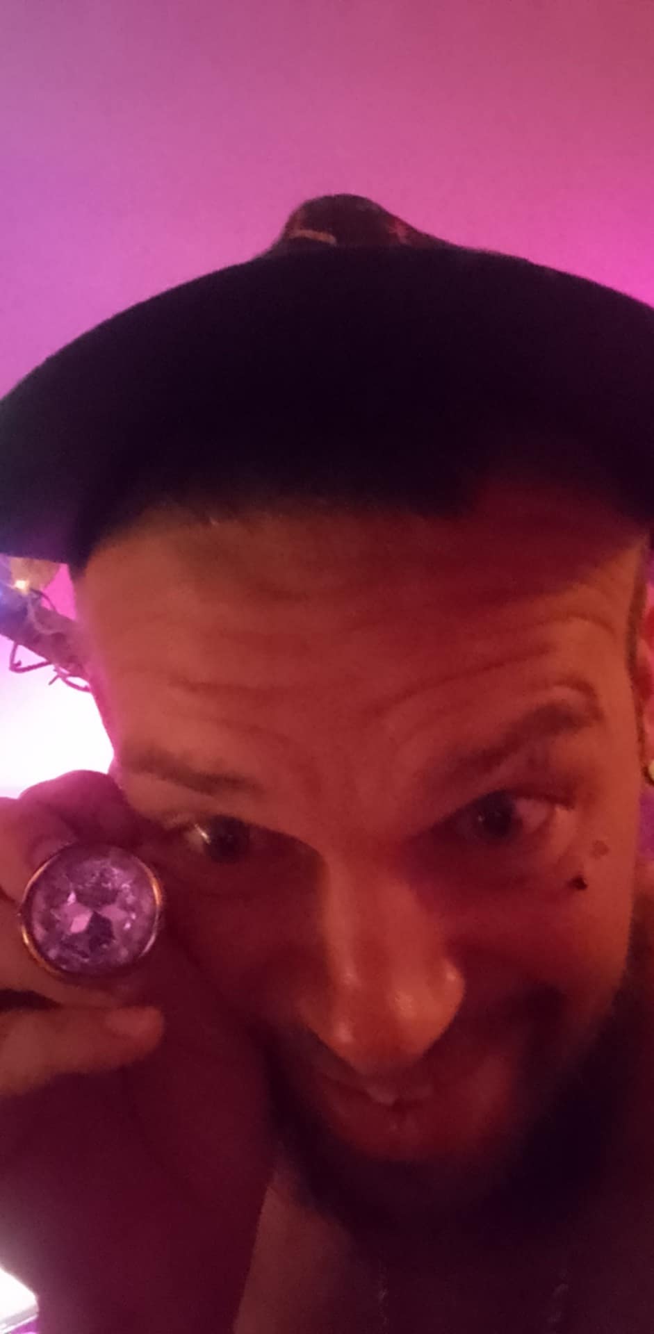 Profil de Jakie, 35 ans, Escort Gay Suisse à Vuadens