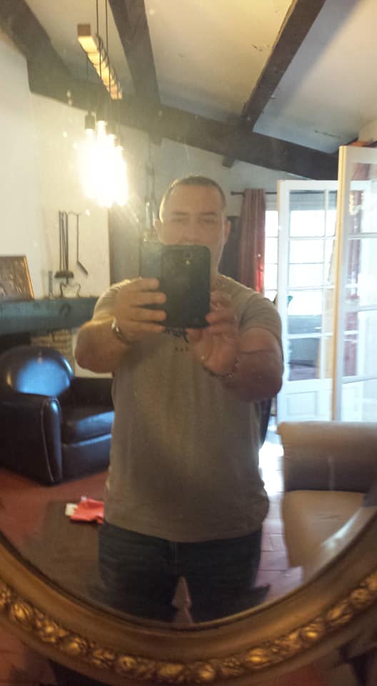 Profil de Aboubakary, 50 ans, Escort Gay Suisse à Les Agettes