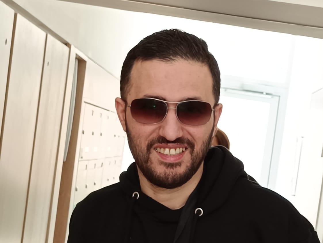 Profil de Sidiya, 43 ans, Escort Gay Suisse à Mosen