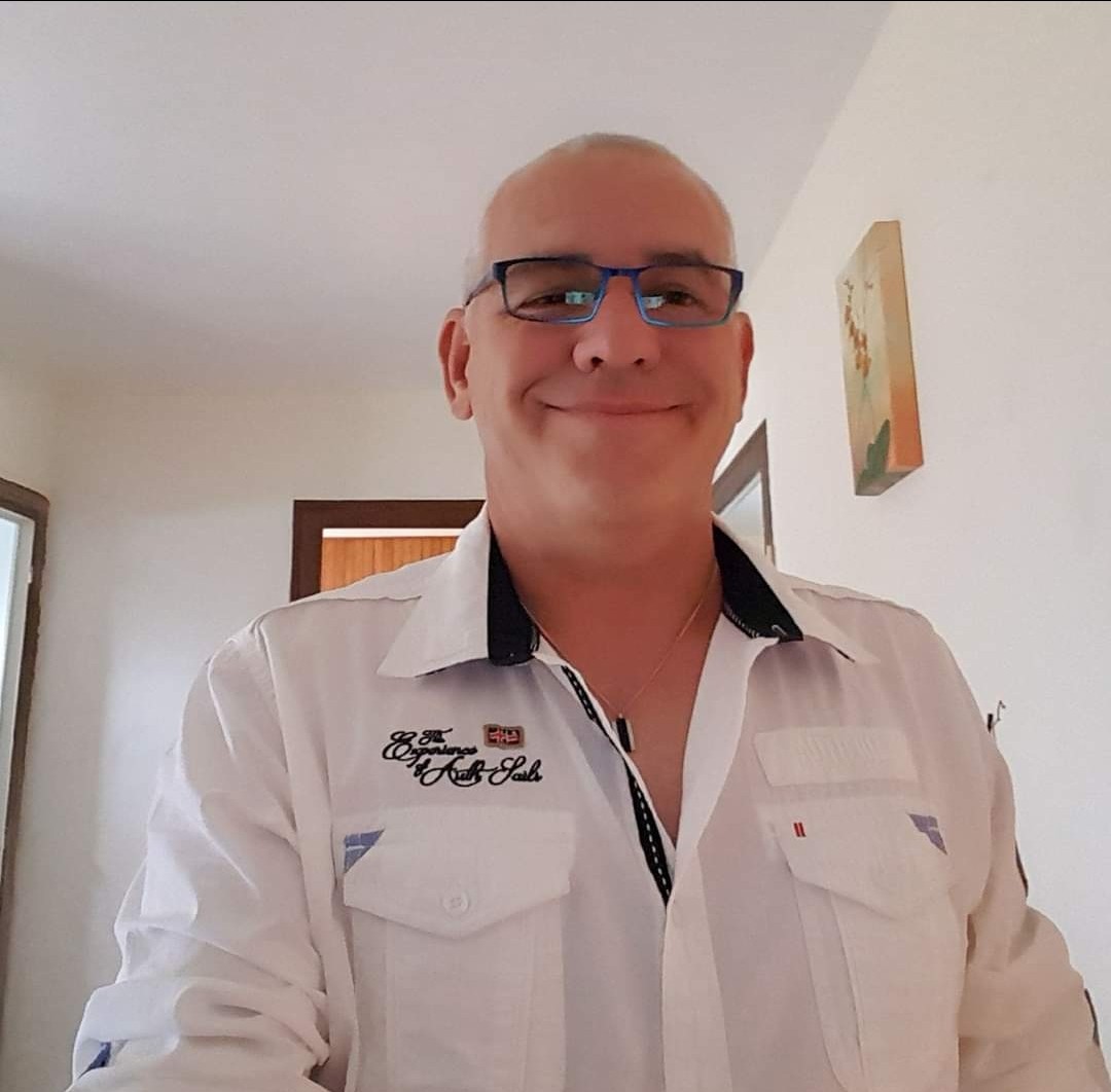 Profil de Tyrese, 52 ans, Escort Gay Suisse à Grenilles
