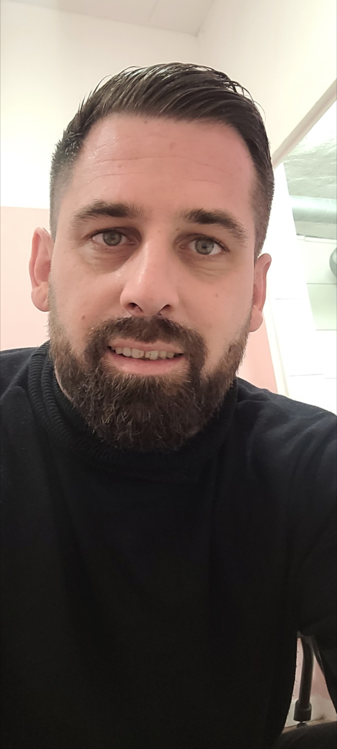 Profil de Anthime, 38 ans, Escort Gay Suisse à Tremona