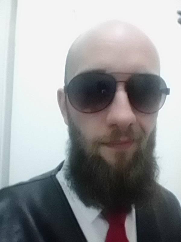 Profil de Chihab, 31 ans, Escort Gay Suisse à Madulain