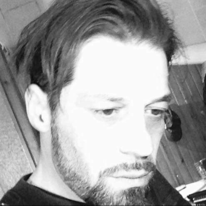 Profil de Yony, 50 ans, Escort Gay Suisse à Torre