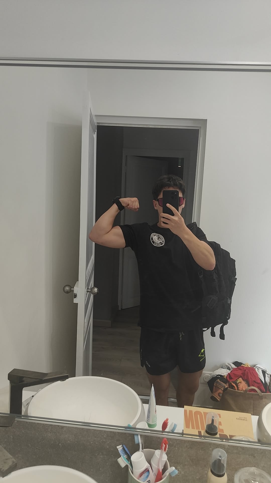 Profil de Killian, 20 ans, Escort Gay Suisse à Zinal