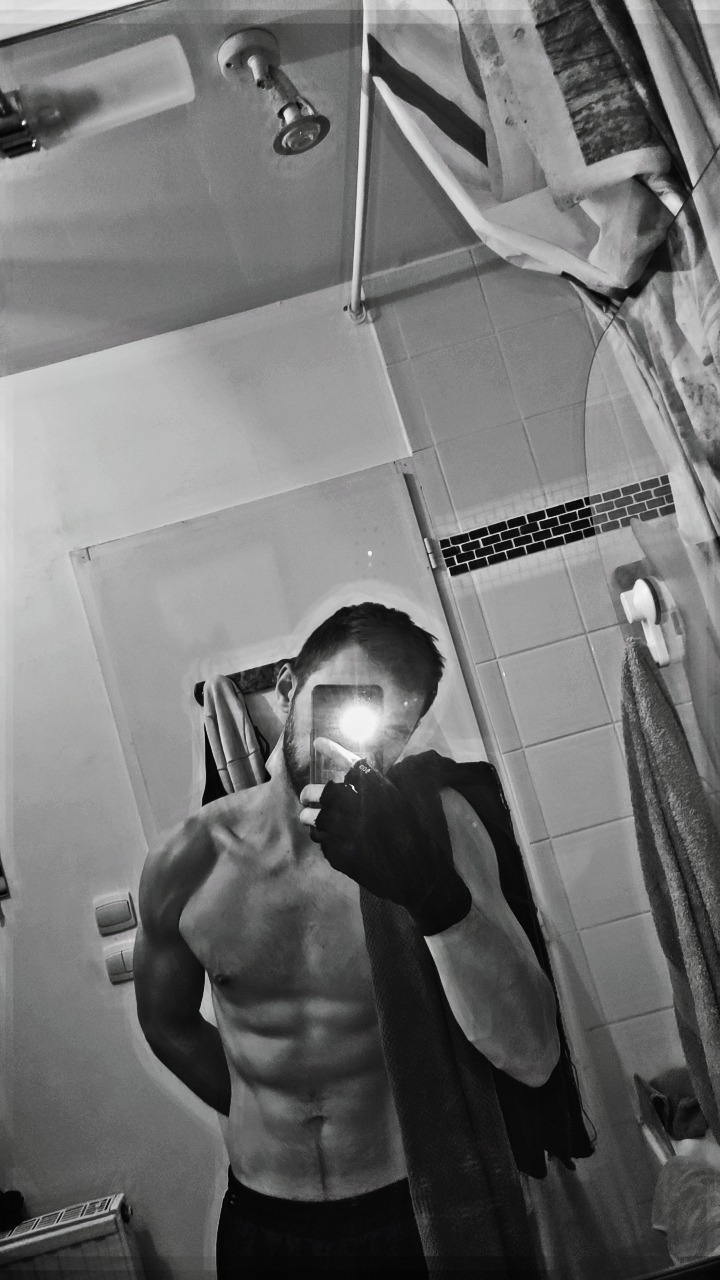 Profil de Zakharia, 26 ans, Escort Gay Suisse à Walkringen