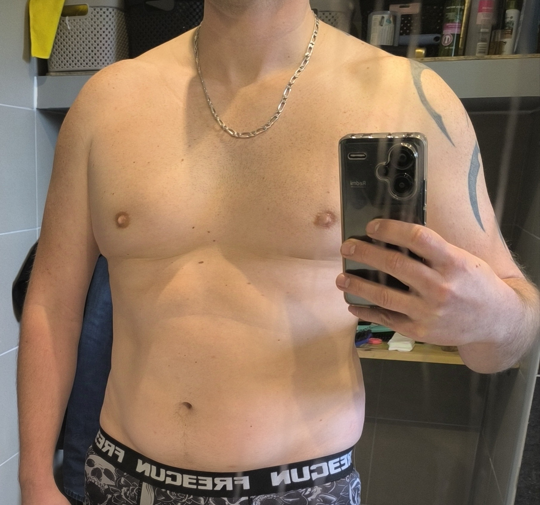 Profil de Ihab, 39 ans, Escort Gay Suisse à Grengiols