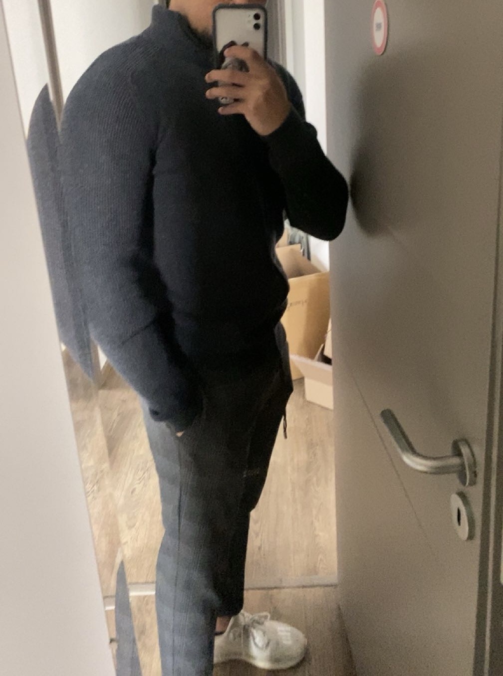 Profil de Ayed, 21 ans, Escort Gay Suisse à Saxon
