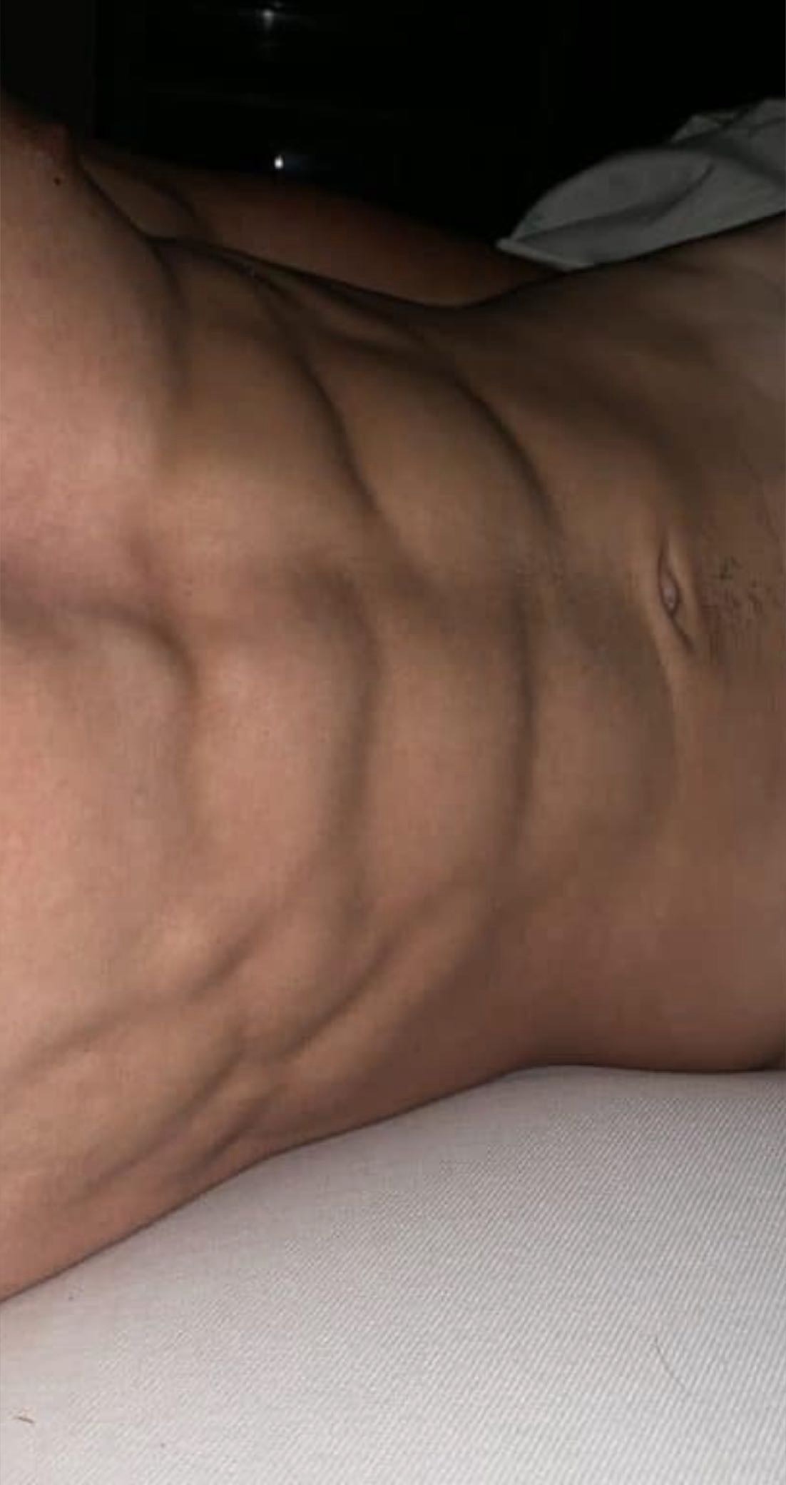Profil de Jokin, 25 ans, Escort Gay Suisse à Fürigen