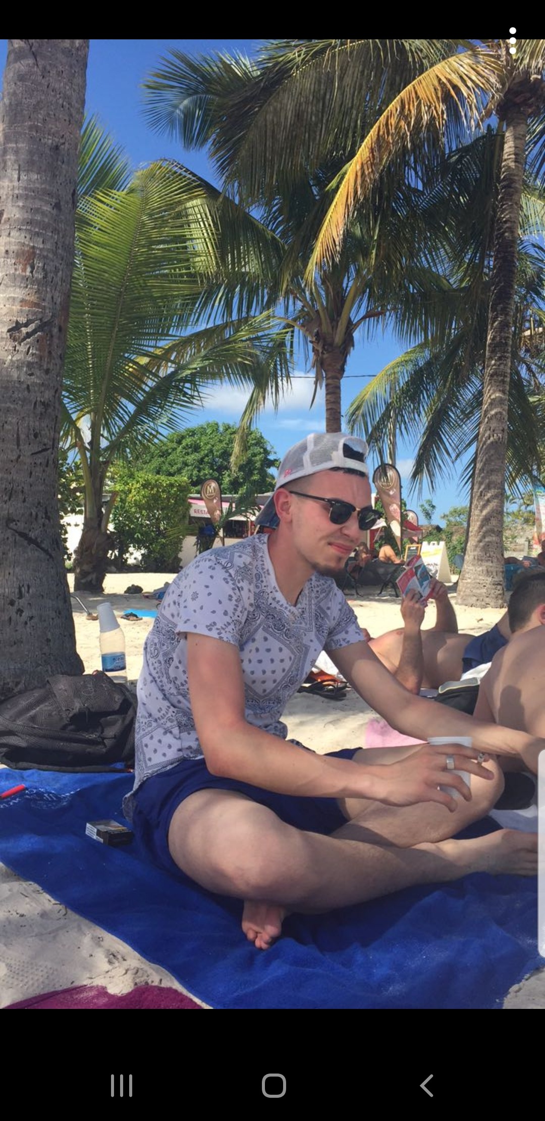 Profil de Mouloud, 31 ans, Escort Gay Suisse à Seftigen