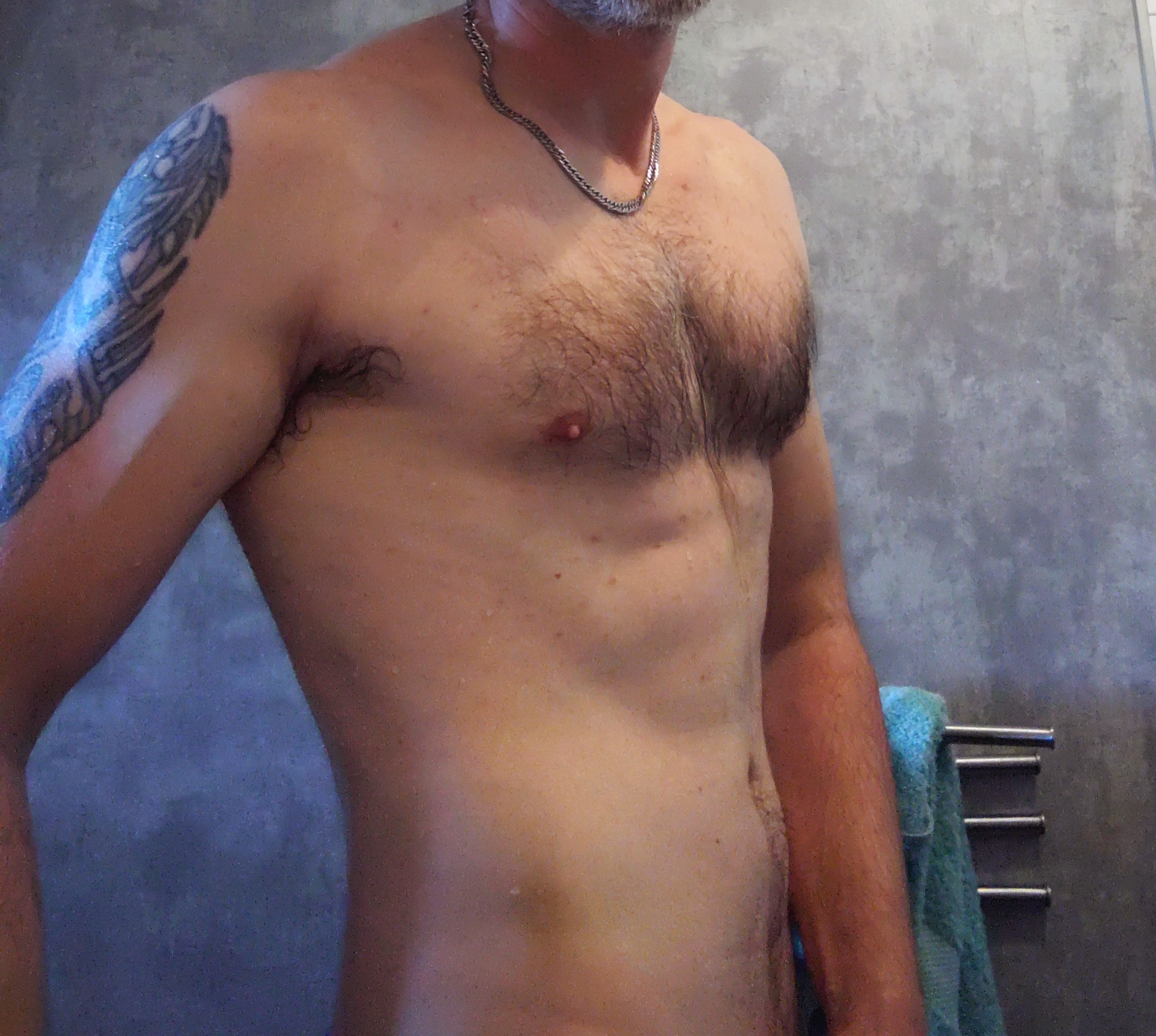 Profil de Kamel, 36 ans, Escort Gay Suisse à Oberbuchsiten