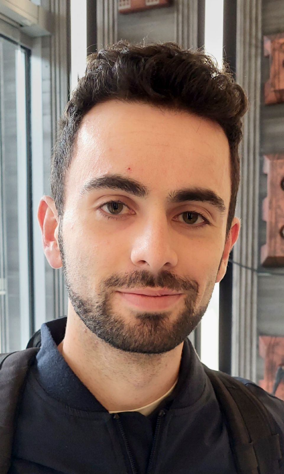 Profil de Housem, 24 ans, Escort Gay Suisse à Gabi (Simplon)