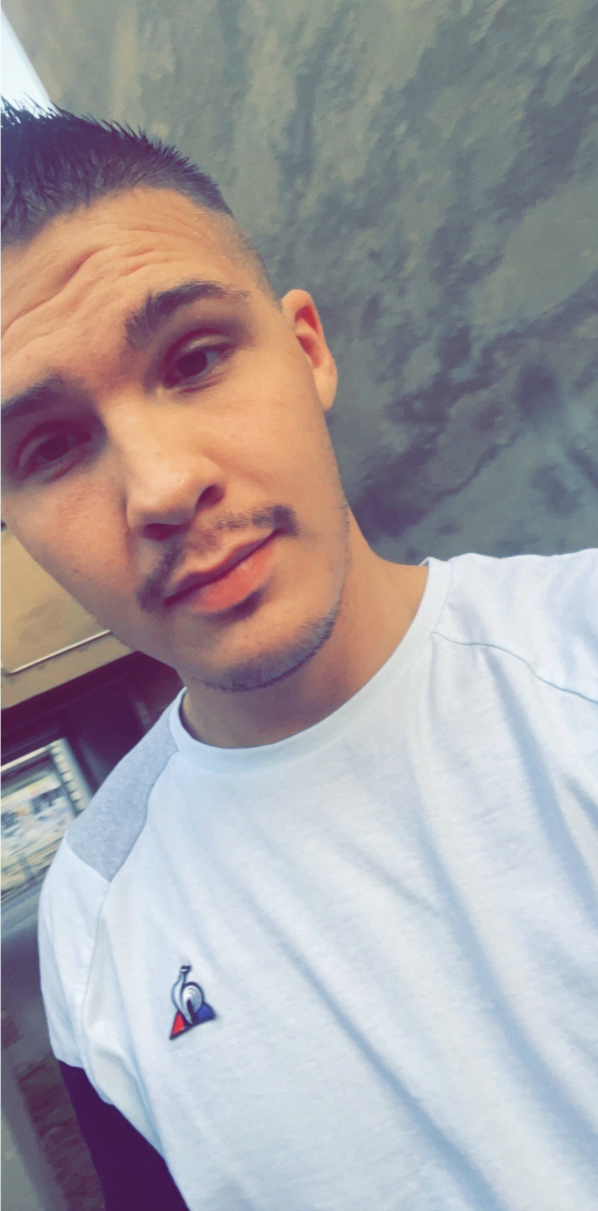 Profil de Nahim, 25 ans, Escort Gay Suisse à Veyras