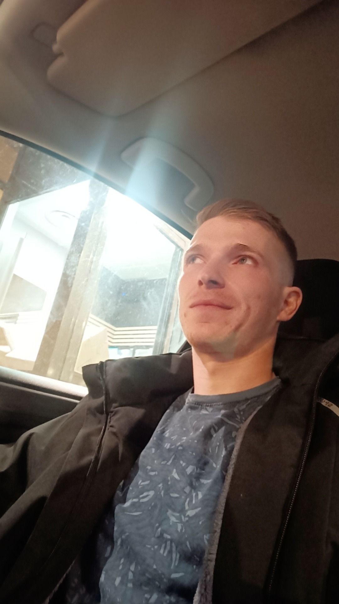 Profil de Gustav, 30 ans, Escort Gay Suisse à Mase