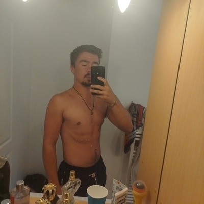 Profil de Jean-auguste, 22 ans, Escort Gay Suisse à Froideville