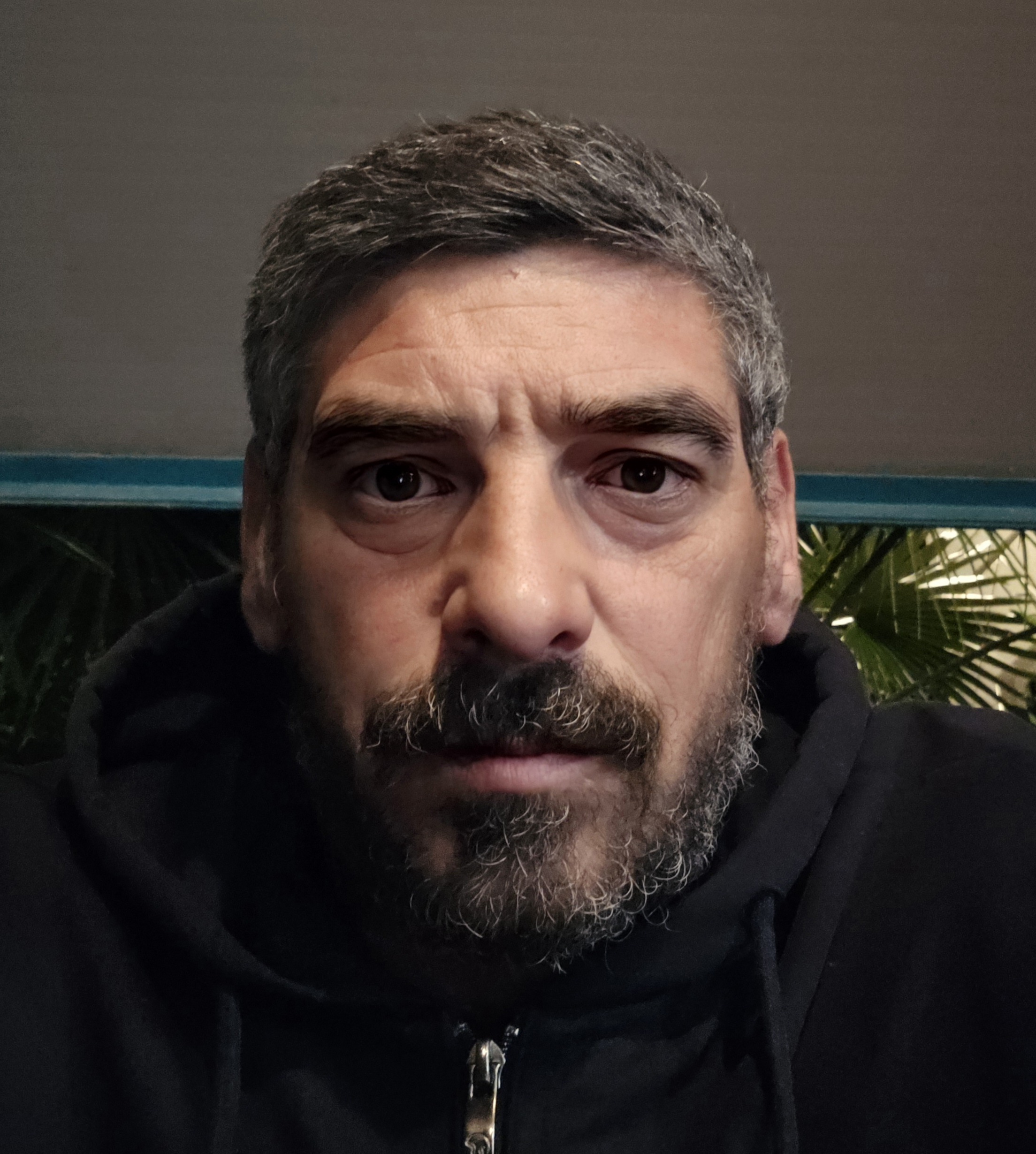 Profil de Quincy, 45 ans, Escort Gay Suisse à Longirod