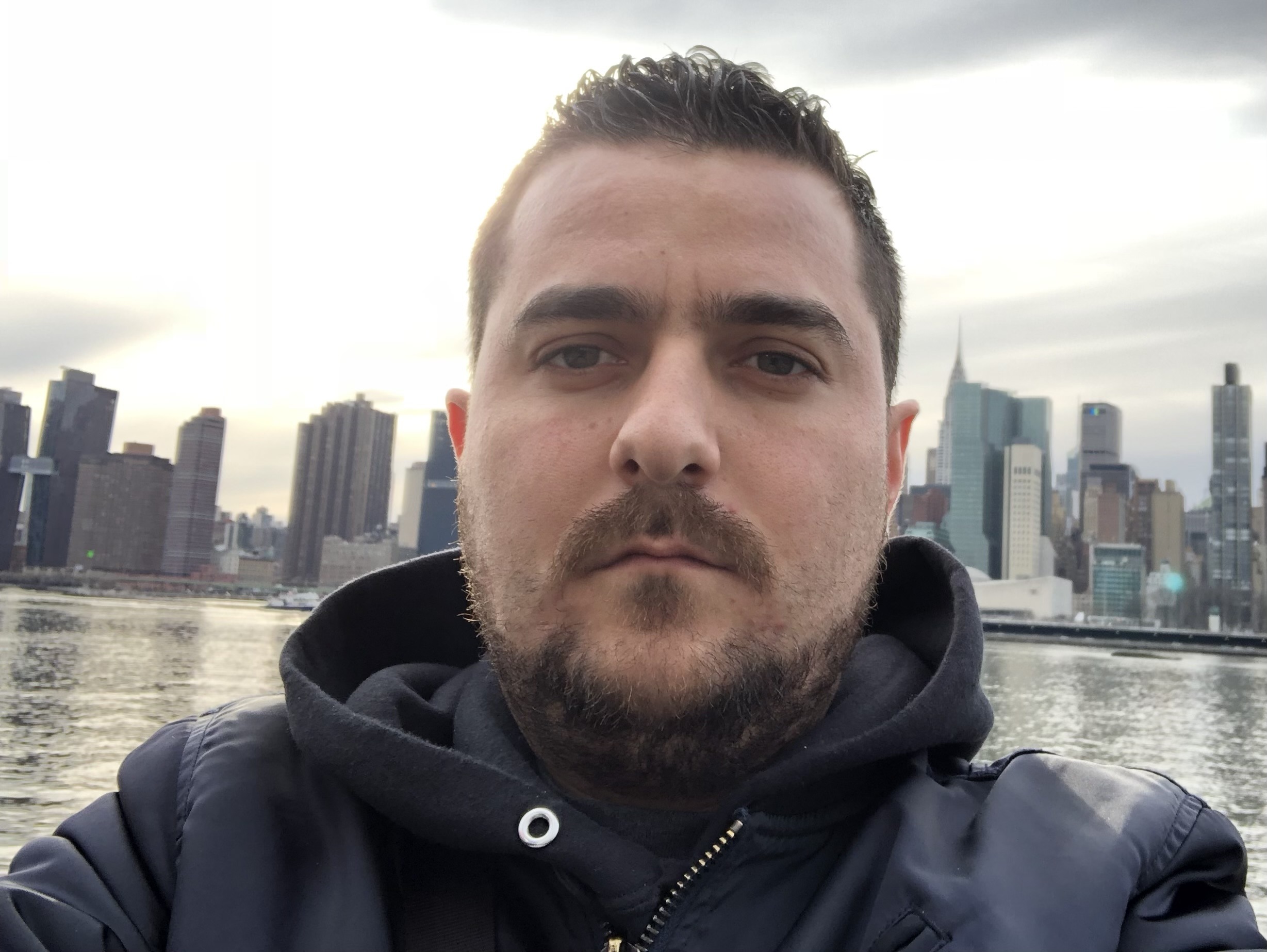 Profil de Orel, 55 ans, Escort Gay Suisse à Flendruz