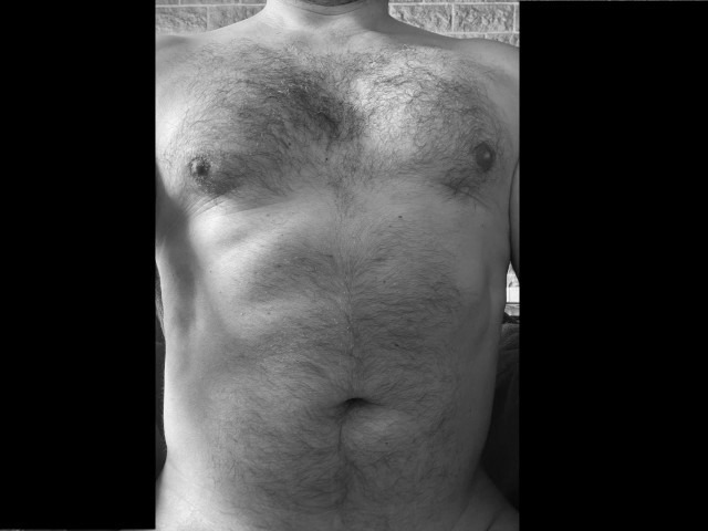 Profil de Calix, 40 ans, Escort Gay Suisse à Le Château-de-Ste-Croix